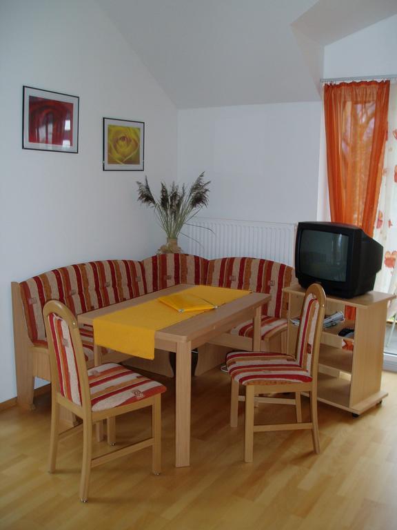 Pension Pühringer Mondsee Habitación foto